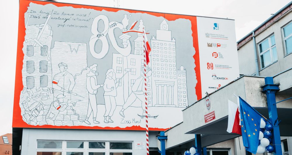 Historia Powstania Warszawskiego wymalowana na murach!