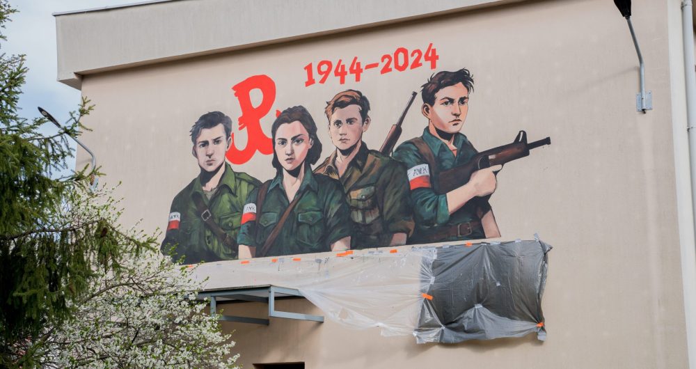 Mural  „Dumni z Powstańców” w Krakowie uroczyście odsłonięty!